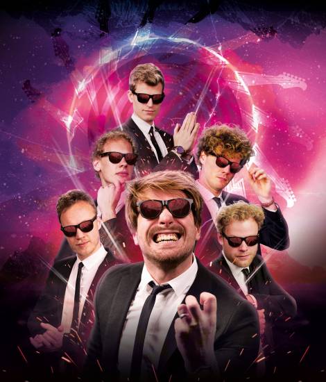 Dit is Straight on Stage!