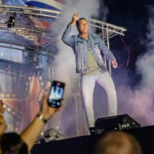 Arjon Oostrom boeken 