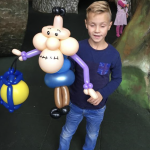 Ballon artiest Evert van Asselt