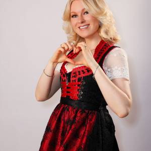 CHRISTYN Oktoberfest Specials Boeken
