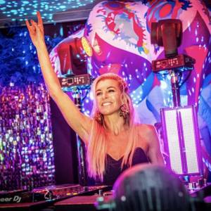 DamesDraaienDoor boeken