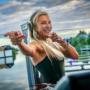 DamesDraaienDoor boeken