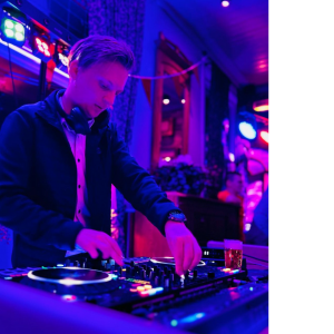 DJ Mike Schipper