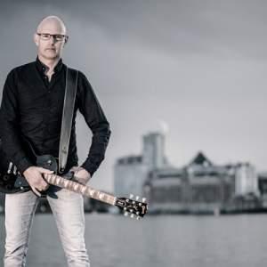 Gitarist/zanger Eric