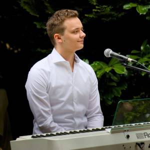 Falco Neering Boeken
