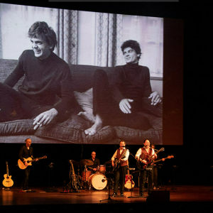 ForEverly Brothers de band boeken