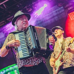 Gewoon André - De Ultieme Hazes Tribute Band boeken