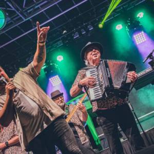 Gewoon André - De Ultieme Hazes Tribute Band boeken