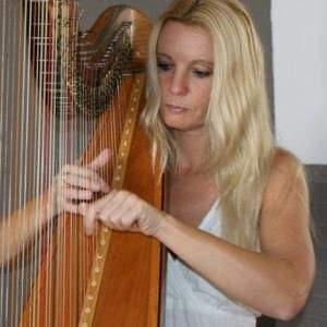 Harpist Lucia