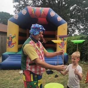 Het Kinder Circus met Clown