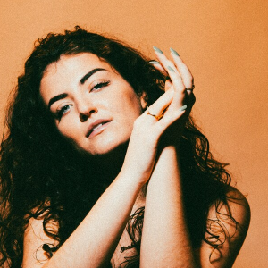 Isabèl Usher