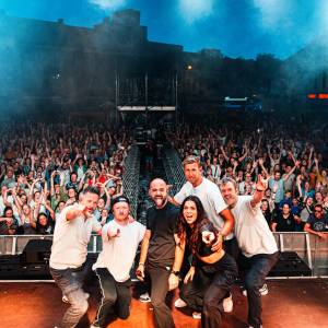 Level Six Boeken