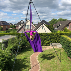 Aerial Acts Minke Ruel