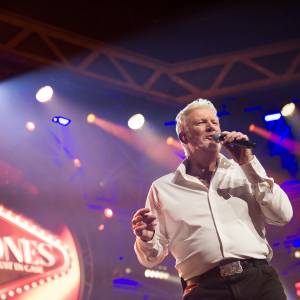 Mr. Jones & Band Just In Case (Tom Jones Tribute) boeken