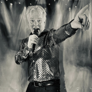 Mr Brooks - Neil Diamond Tribute