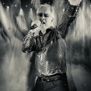 Mr Brooks - Neil Diamond Tribute