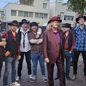 Oerend Hard Normaal Tribute 