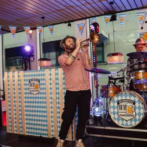 Oktoberfest Pianoshow boeken