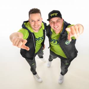 PartyfrieX boeken