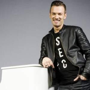 Pianist Youri