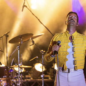 Queen Forever Boeken