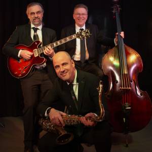 Riverside Trio Boeken