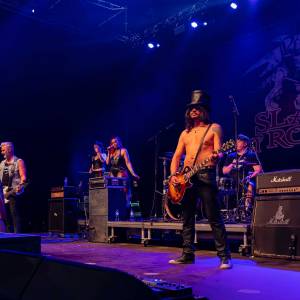 Slash 'N Roses: A tribute to Guns N' Roses boeken