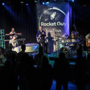 The Rocket Guy: A tribute to Elton John boeken