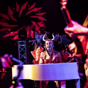 The Rocket Guy: A tribute to Elton John boeken