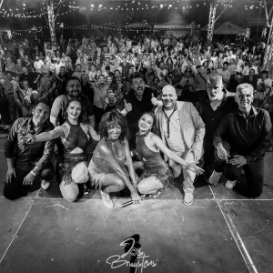 This is TINA!: A tribute to Tina Turner boeken 