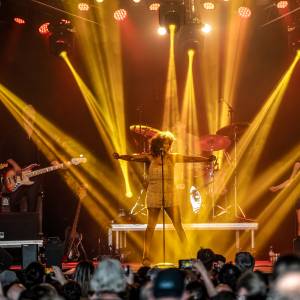 This is TINA!: A tribute to Tina Turner boeken 