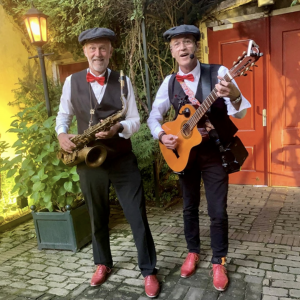 Trio/duo Turn Back Time