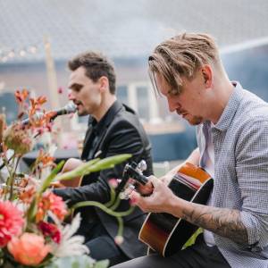 We Are Acoustic Boeken