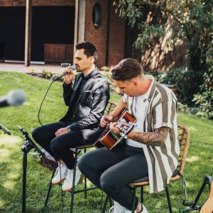 We Are Acoustic Boeken