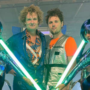 Triple Threat Crazy Harder boeken