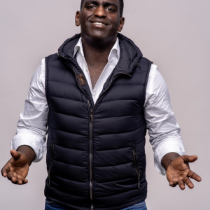 Zanger MoDeShow boeken