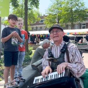 ZneriK: Piano Troubadour & Zorgmuzikant Boeken