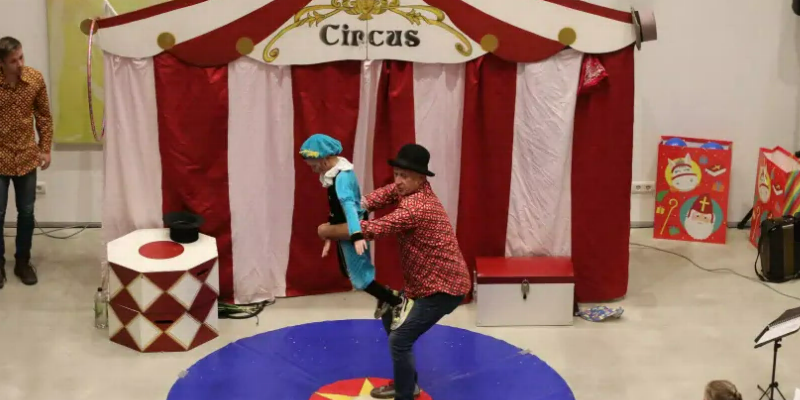 Circus Sinterklaas show