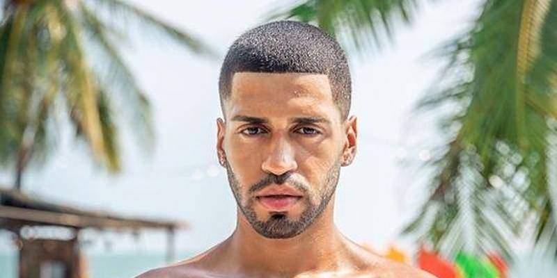 Efrain (Temptation Island