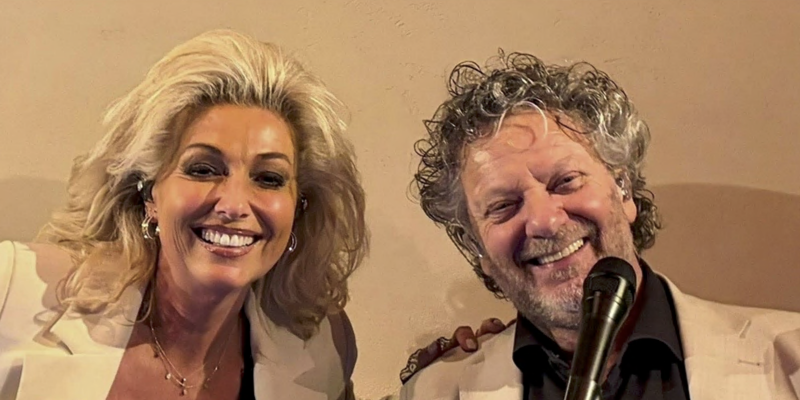 Frank Wilson & zangeres Petra Schreurs