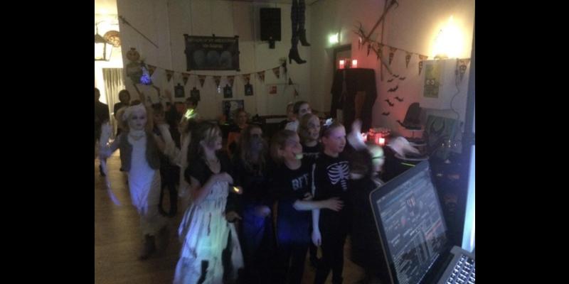 Halloween Disco Show 