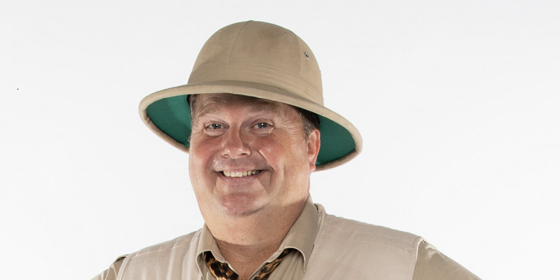 Henk op Safari