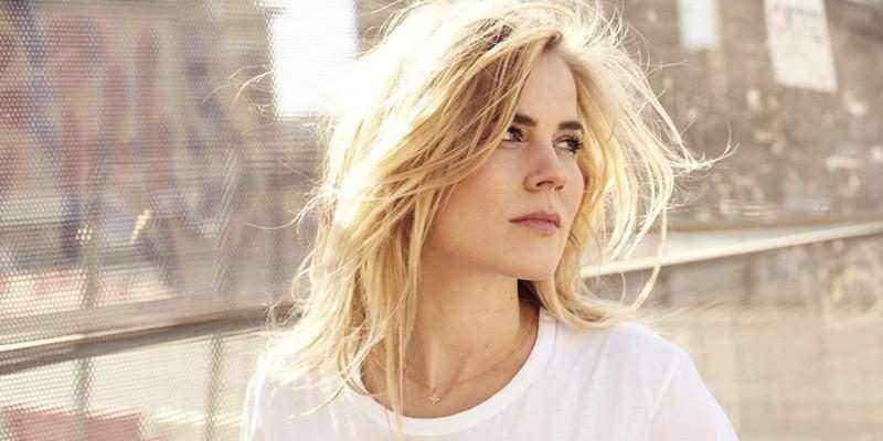 Ilse DeLange