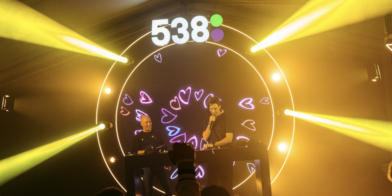 Radio 538 DJ's on tour