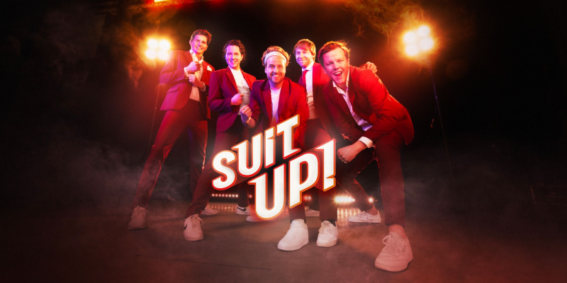 Suit Up! Boeken