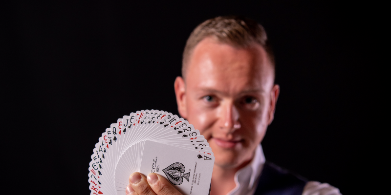 Table magic Evert van Asselt