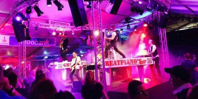 The Great Pianos