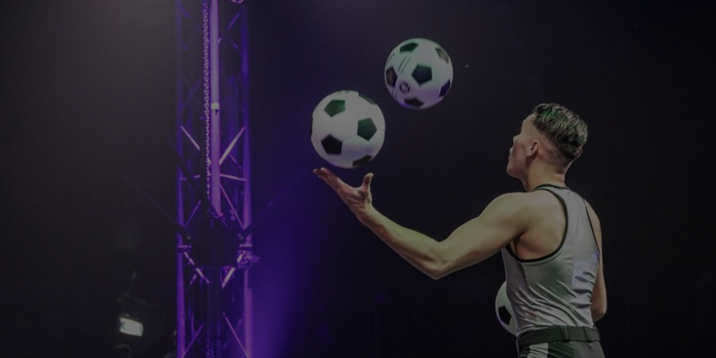 Voetbal jongleur Nigel