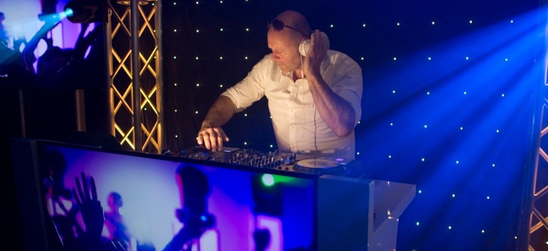 Huur DJ Marxx voor feest