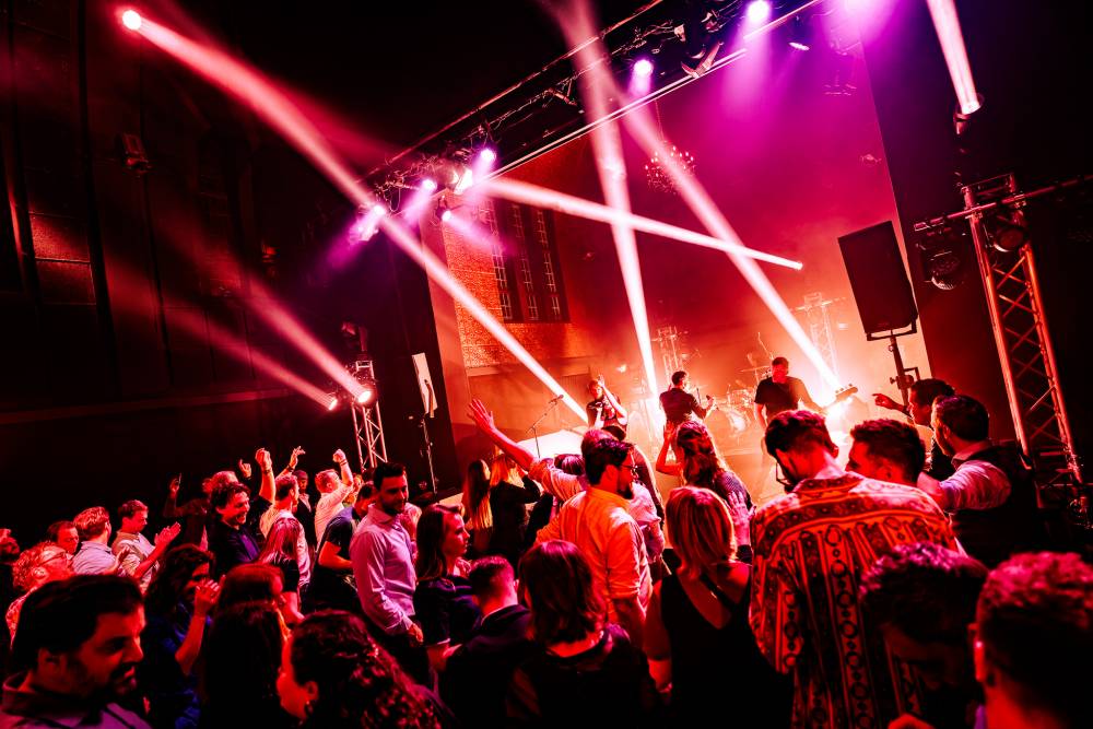 Bedrijfsfeest band op eigen locatie